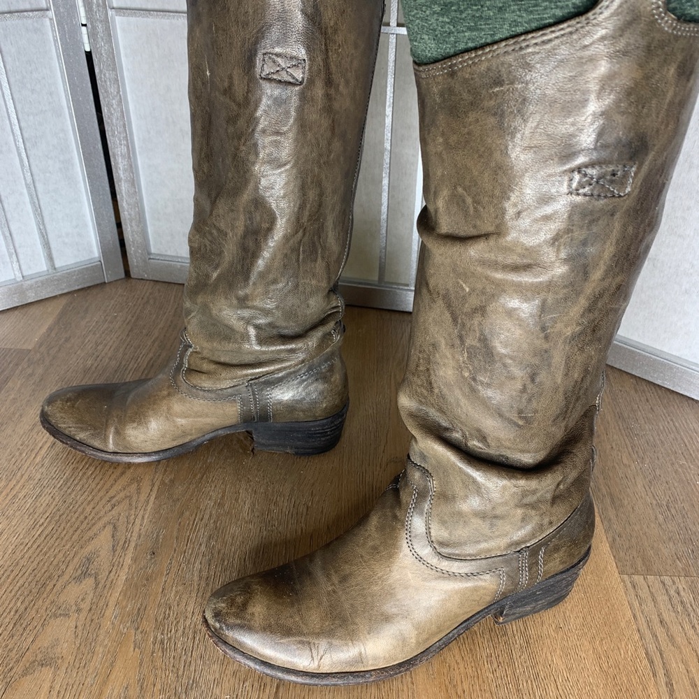 FRYE Brown Boots Size 8